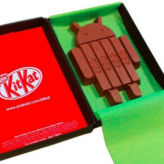 イー・アクセス、ドロイド君型のKIT KATが当たるFacebookキャンペーン実施