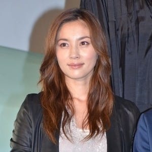 瀬戸朝香、第2子女児出産をブログでも報告「息子くんをまず一番に」