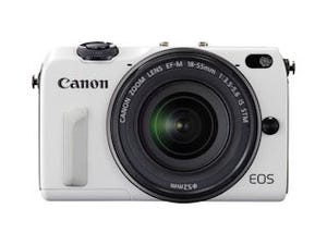 牛革手帳やボストンバッグがもらえる「EOS M2」購入者対象のキャンペーン