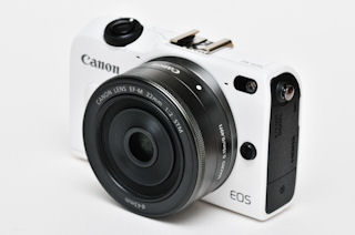 ライブビューが「ハイブリッドCMOS AF II」へと進化 - キヤノン「EOS M2」の刷新された高速AFを試す!