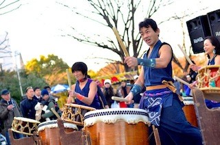 東京都・代々木公園で、アースガーデン「"冬"大新年会」 -和太鼓や獅子舞も