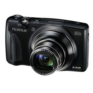 富士フイルム、25～500mmの20倍ズームと0.05秒AFの「FinePix F1000EXR」