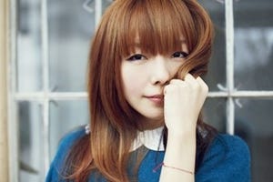 aiko、新曲「君の隣」新アー写公開! 公式Twitterは2日間で7万3,000人突破