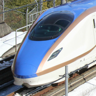 北陸新幹線新型車両E7系、試乗会で大宮～長野間走行! 沿線も多くのファンが