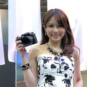 CP+2014 - 4K動画対応「LUMIX GH4」に触れるパナソニックブース - 発売間もないF1.2の「LEICA DG NOCTICRON」レンズも展示