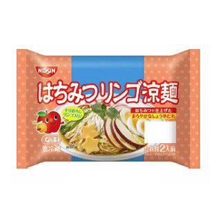 はちみつリンゴ味の「中華風涼麺」発売 - リンゴ入りのしょうゆだれを使用