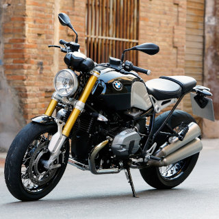 BMWモトラッド「R nineT」ブランド90周年記念のロードスター・モデル発売!