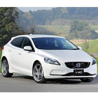 ボルボ「V40 T4 スポーツ」「V40 クロスカントリー T4 ノルディック」発売