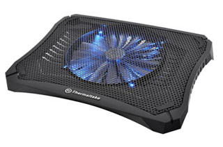 Thermaltake、200mmブルーLEDファン搭載のノートPCクーラー