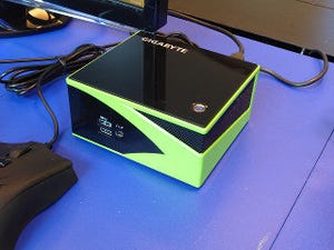 COMPUTEX TAIPEI 2014 - GIGABYTEブース、"緑"のGeForce搭載BRIX Gamingや超豪華な水冷3-way SLIキットなど