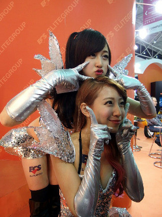 COMPUTEX TAIPEI 2014(番外編) - お待ちかねのお姉さん写真特集、今年はECSの画像が多めだぞ!