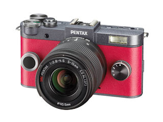 デザイン一新の手のひらサイズ一眼 - リコーイメージング「PENTAX Q-S1」