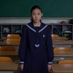 1万人から選ばれた『ソロモンの偽証』主演女優決定! セーラー姿の写真公開