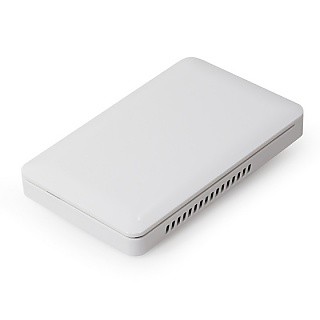 アミュレット、Mac向けのFireWire800/400・USB 2.0対応ポータブルSSD