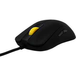 ZOWIE GEAR、大きめサイズで右利き左利き両対応のゲーミングマウス