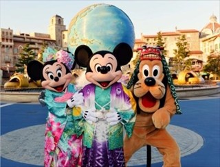 東京ディズニーリゾート、正月限定プログラムや冬季プログラムを発表