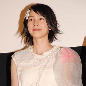 能年玲奈、次なるヒット作に向けて"お祭り"あいさつ「始まりであります!」