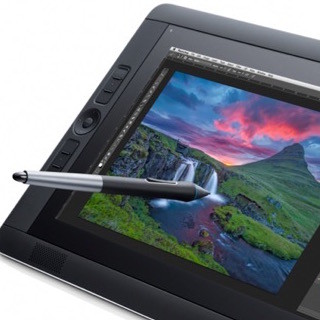 Windows 8.1搭載液晶ペンタブレット「Cintiq Companion 2」発表-PC接続も可