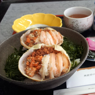 カニ丼に生乳100%ジェラートも! 日本橋三越で石川県の物産展