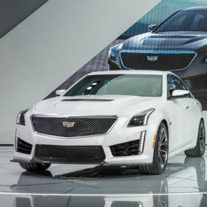 キャデラック「CTS-V」スポーツセダンのハイパフォーマンスモデル日本導入