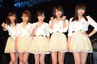 Juice=Juice、結成2周年のサプライズ発表に歓喜!「輝けるグループに」