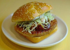 "ハワイ"なマクドナルドを食べてみた! - ロコモコバーガーにパンケーキも