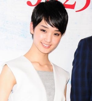 剛力彩芽、共演した陣内孝則の壁ドンに「いろんな意味でドキドキした」