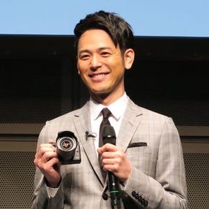 キヤノン「EOS M3」新CM発表会に妻夫木聡さん - パリ・オペラ座の屋上で撮影