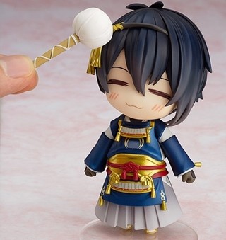 刀剣乱舞『ねんどろいど 三日月宗近』予約開始!審神者にうれしい打粉も付属