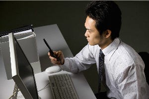 300名にきいた、メールを裁くコツ - 「フラグ処理」「重要人物順に開く」