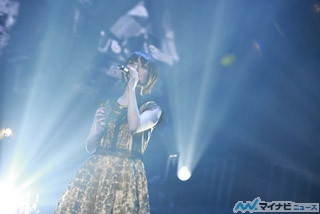 声優・花澤香菜、ライブツアーをスタート! 初日は自身初の日本武道館