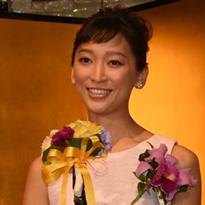 杏、橋田賞関係者に「大きいね」と言われ「言葉通りの"大型の新人"なのかな」