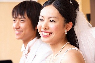 生まれ変わっても今の夫・妻と結婚したい人が多い都道府県1位は?