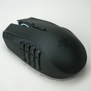 「Razer Naga Epic CHROMA」を試す - 19個のボタンを備えたマウスでMMORPGを快適に