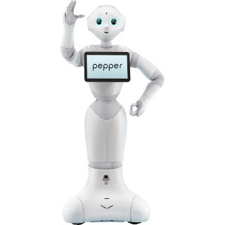 ソフトバンクの「Pepper」、3年利用で総額108万円 - 20日より一般販売