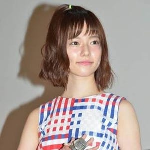 島崎遥香、主演ホラー映画の宿泊先で恐怖体験「上から足音が聞こえてきた」