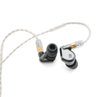 Campfire Audio、高密度セラミックきょう体採用の高級イヤホン「LYRA」