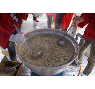 東京都渋谷区で「恵比寿ビール坂祭り」開催 - サンマつみれ汁の無料配布も