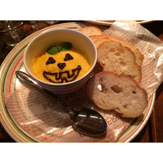 東京都・六本木で「ROPPONGI HALLOWEEN」開催 - 仮装パレードに食べ歩きも!