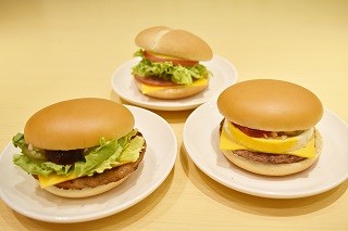 マクドナルドの200円バーガー、エグチ・バベポ・ハムタスを食べてきた!