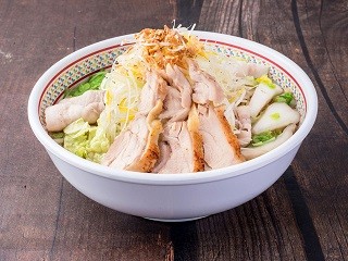 どうとんぼり神座、ゆず風味の白髪ねぎ×蒸し鶏の「おいしいラーメン」発売