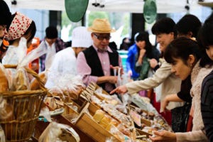 東京都・青山で、1日45店舗のパン屋が集結する「青山パン祭り」が2日間開催