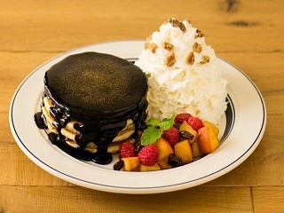 Eggs'n Things銀座店がオープン1周年で、Anniversaryパンケーキを発売