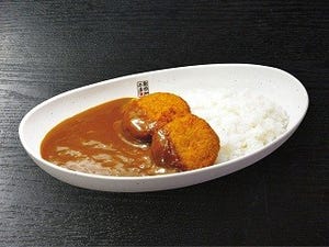 くら寿司の「すしやのシャリカレー」にとんかつなど4種のトッピングが登場