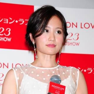 前田敦子「アイドルで始まったらアイドルで終わる」 "元AKB"肩書への思い