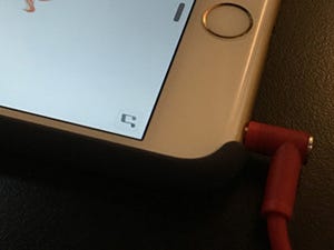 iPhoneのヘッドフォンジャックに関する論争 - 松村太郎のApple先読み・深読み