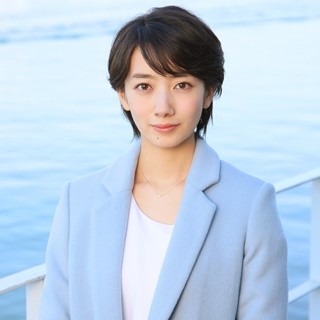 波瑠、嵐･大野智と初挑戦のラブコメは「よく分かってないので体当たりで」