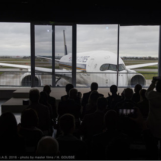 シンガポール航空、A350 XWB初号機受領--エアバスの全ワイドボディ機を運航