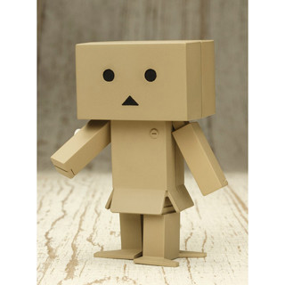 ゼンマイでとことこ歩くダンボー、「ToKoToKo DANBOARD」が発売決定