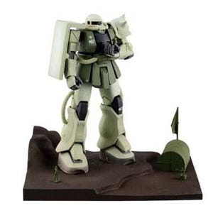 『機動戦士ガンダム』よりザクだらけの一番くじが登場、ジオン軍の部隊旗も